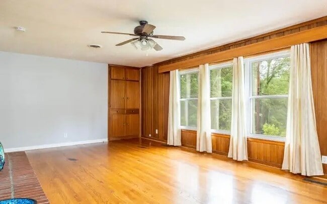 Building Photo - 1409 Coesta Cir