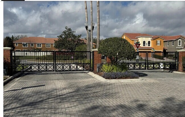 Building Photo - 4819 Fiorazante Ave