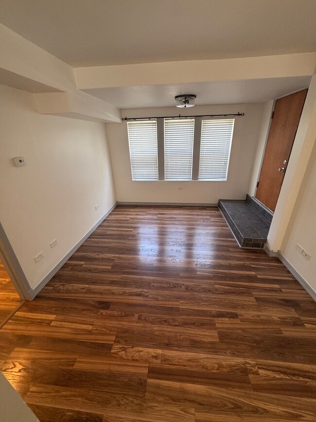 Building Photo - 10912 S Avenue J