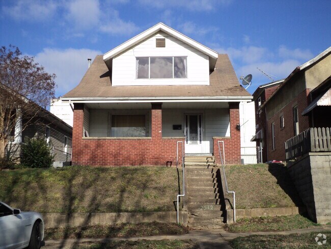 Foto principal - 2512 1st Ave