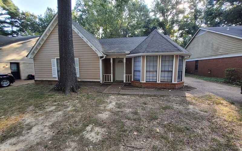 Primary Photo - 3496 Newberry Ln