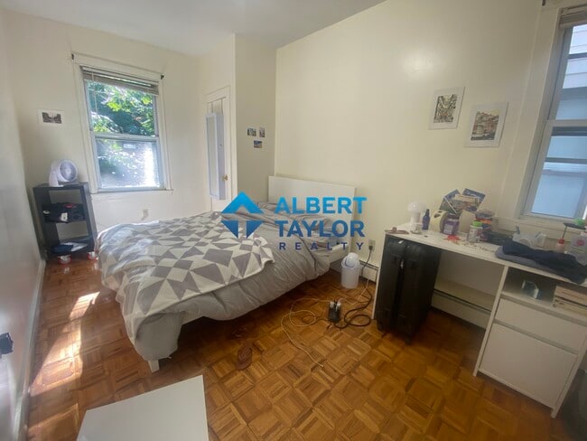 Foto del edificio - 1576 Tremont St