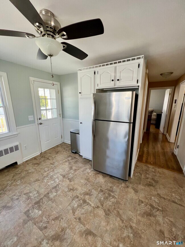 Foto del edificio - 177 Montowese Ave