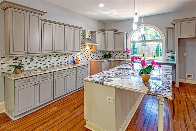 Foto del edificio - 2945 Salmon Ave SE
