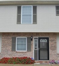 Building Photo - 795 E Sherwood Hills Dr