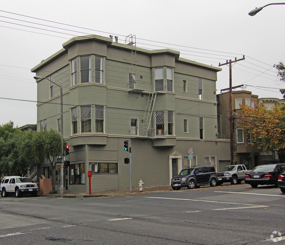 Primary Photo - 2891 Pine St