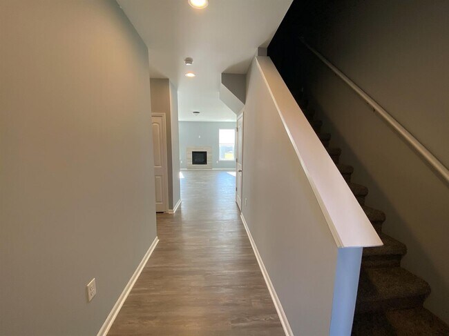 Building Photo - 2742 Brooklyn Dr