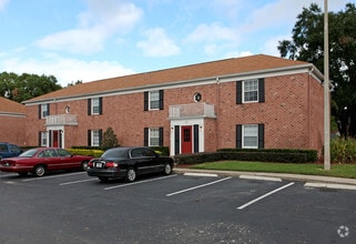 Building Photo - Palmetto at Lakeside