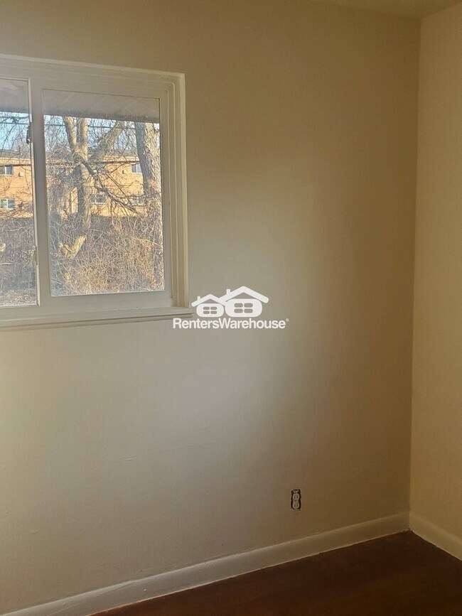 Foto del edificio - 10732 Spring Garden Dr