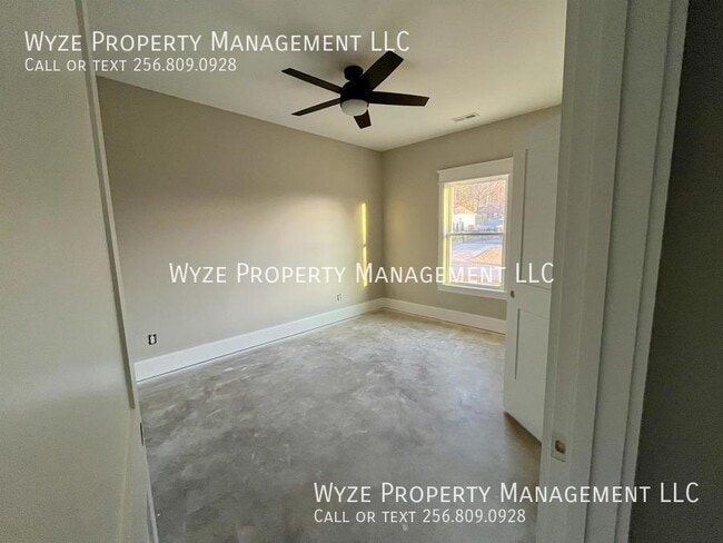 Building Photo - 1113 SE Westmoreland Ave