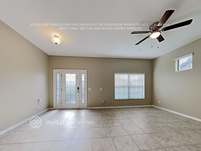 Foto del edificio - 11713 Albatross Ln