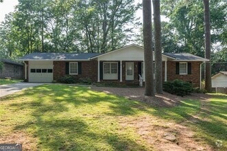 Building Photo - 4044 Forrestal Dr