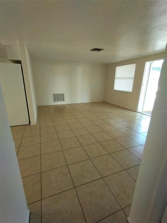 Building Photo - 5204 Skyland Dr