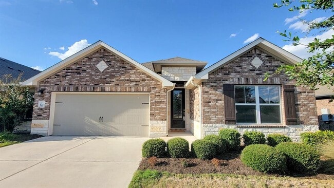 Foto del edificio - 637 Cypress Forest Dr