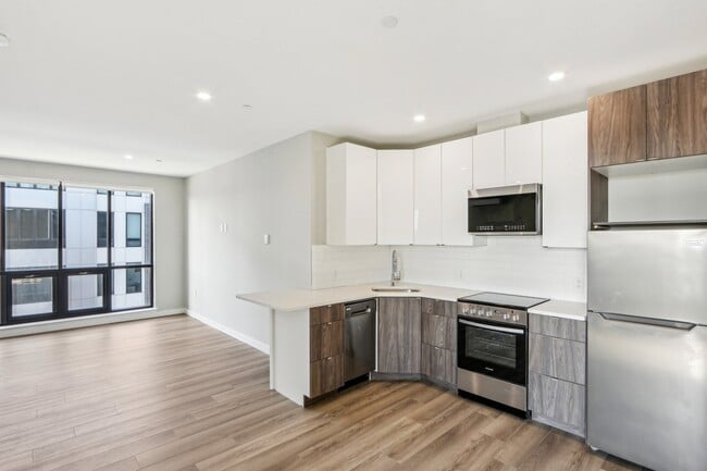 Building Photo - The Frances at Ashmont Flats