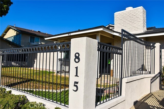 Foto principal - 815 N Olive St