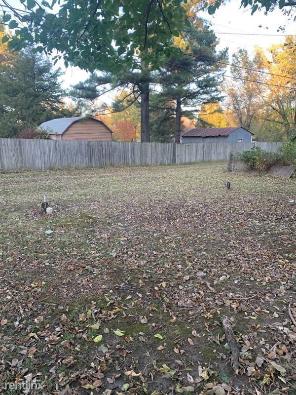Building Photo - 3 br, 2 bath Mobile Home - 722 W Maple St