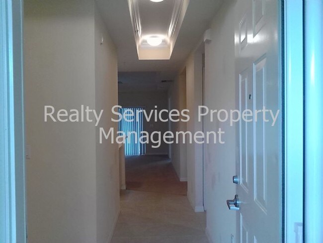 Building Photo - 1793 Four Mile Cove Pky