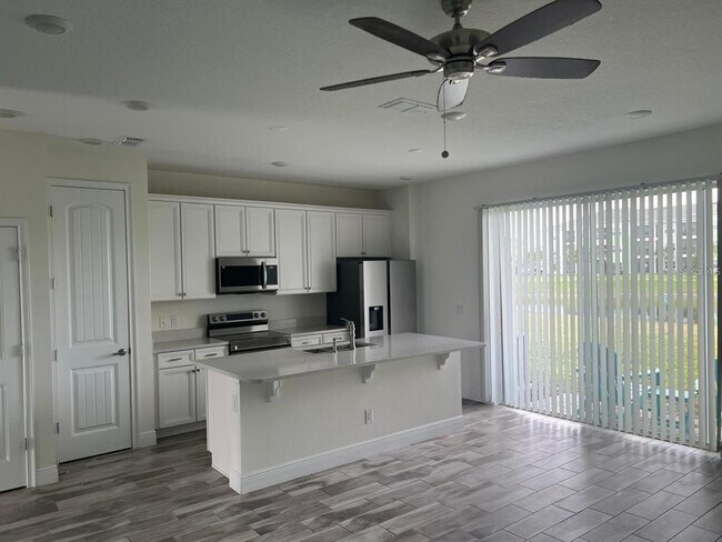 Foto del edificio - 3077 Caribbean Soul Dr