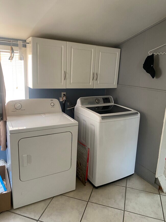 13815 Facade Ave, Paramount, CA 90723 House Rental in Paramount, CA