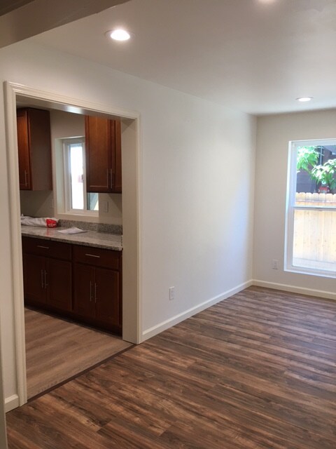 Foto del edificio - 2243 Dwight Way