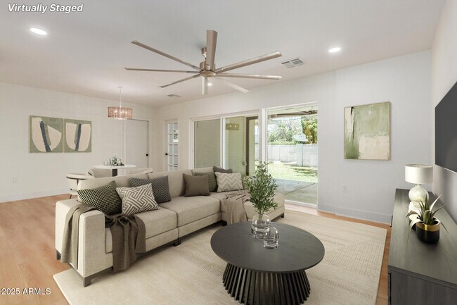 Foto del edificio - 1311 E 2nd Pl