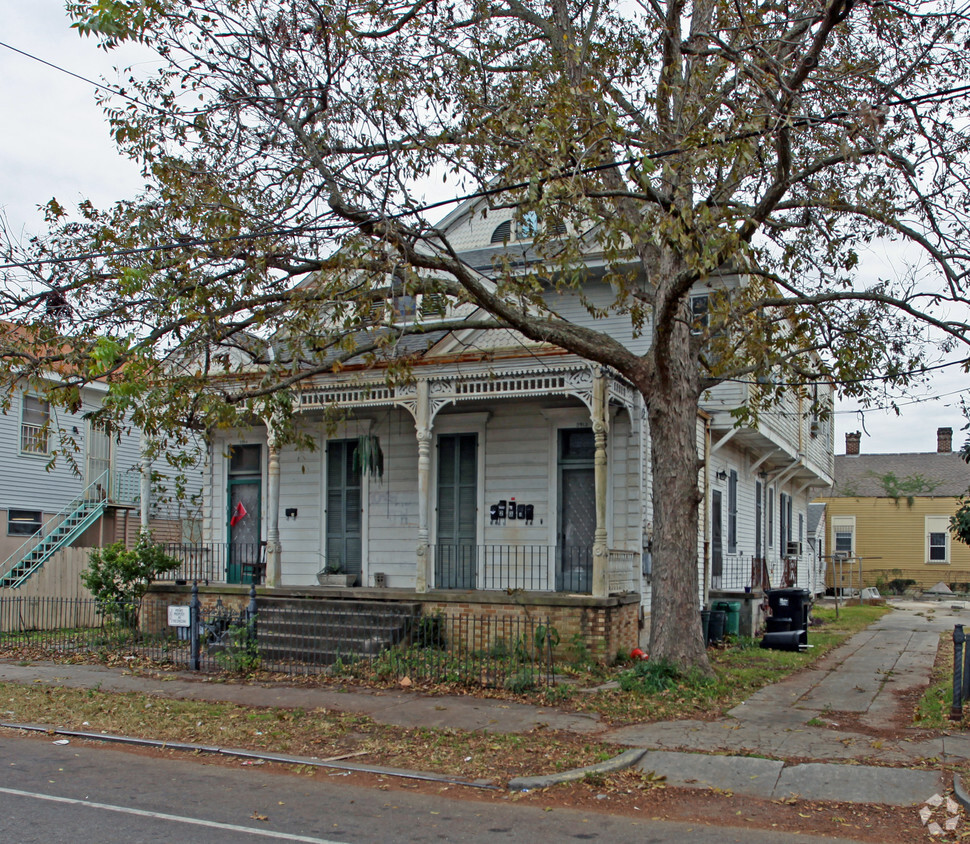 Primary Photo - 3912-3914 St Claude Ave