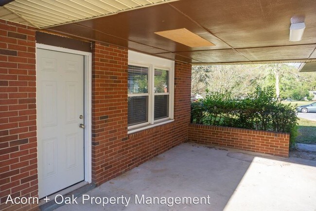 Foto del edificio - 3 br, 1 bath House - 721 Friar Tuck Rd