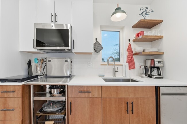 Photo - 5003 NE Mason St Townhome