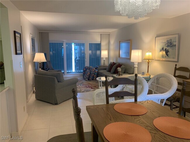 Foto del edificio - 3443 Gulf Shore Blvd N