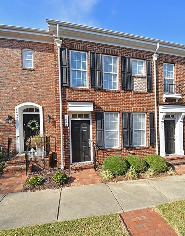 Photo - 8643 Beaver Creek Dr Townhome