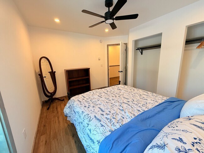 Dormitorio 2 (planta superior) - 2567 Old Mission Rd