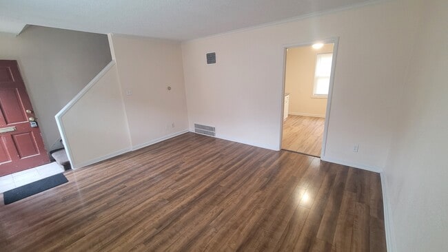 sala de estar - 6319 W Center St