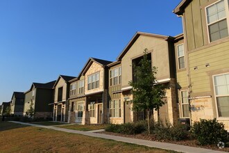 Overlook at Stone Oak Park Rentals - San Antonio, TX | Apartments.com Overlook at Stone Oak Park Rentals - San Antonio, TX | Apartments.com