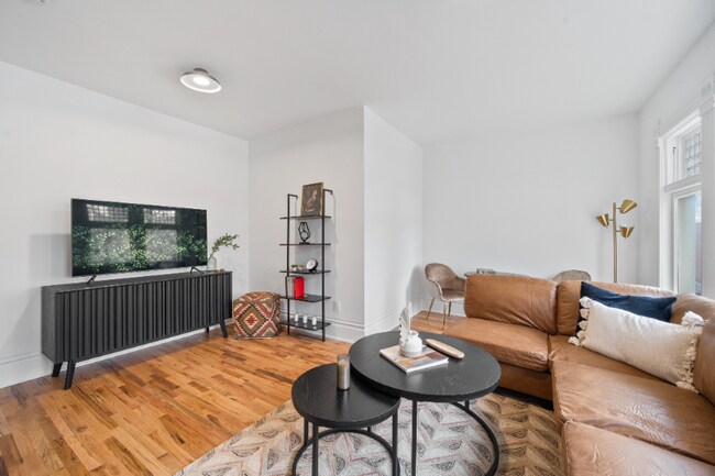 Foto del edificio - 1444 Stuart St