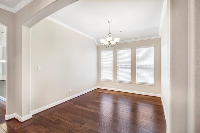 Building Photo - 27239 Aspen Falls Ln