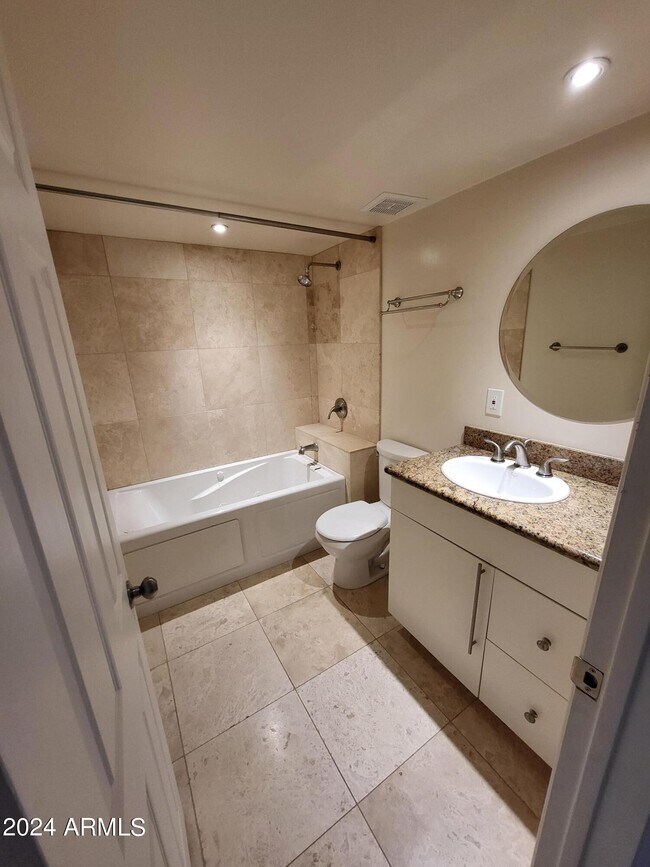 Foto del edificio - 5132 N 31st Way