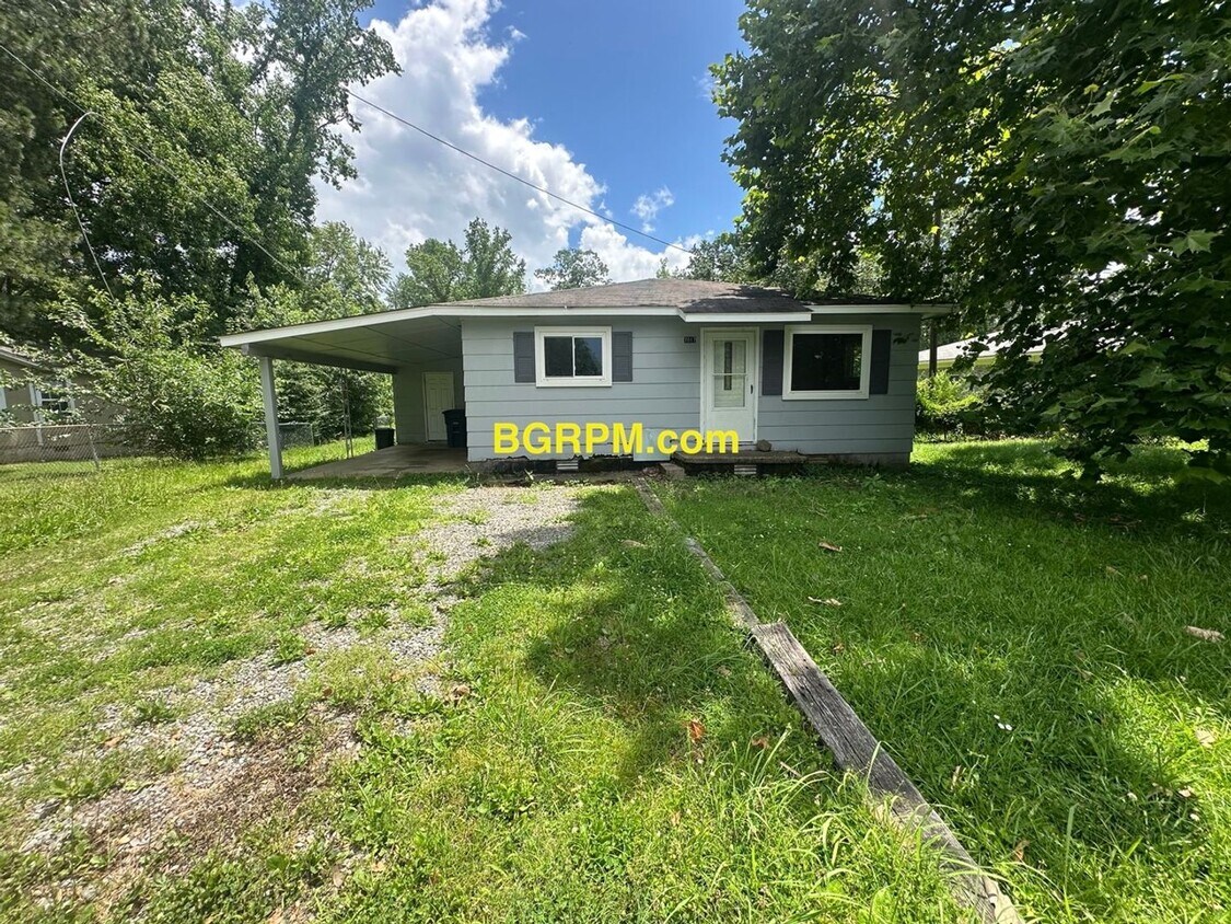 Foto principal - 7017 Gibson Rd
