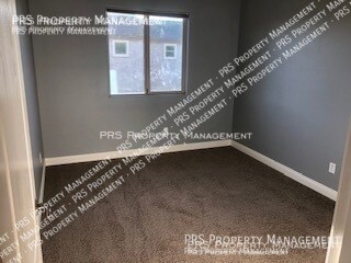 Building Photo - 1371 S Chaparral Blvd