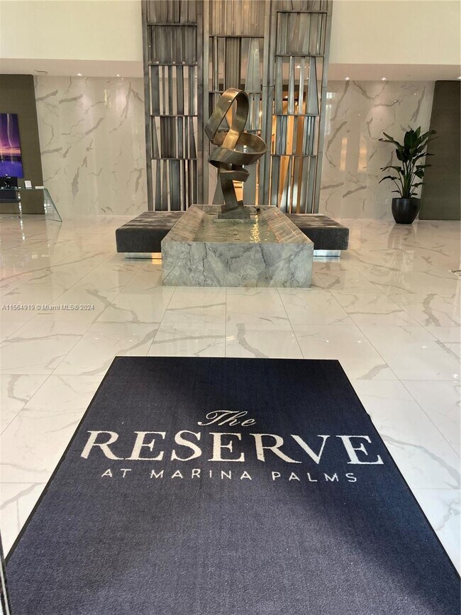 Building Photo - 17111 Biscayne Blvd