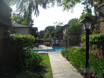 Primary Photo - 3640 Sumner Ave