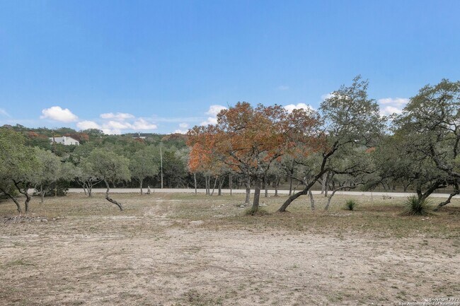 Foto del edificio - 2807 Casey Rd