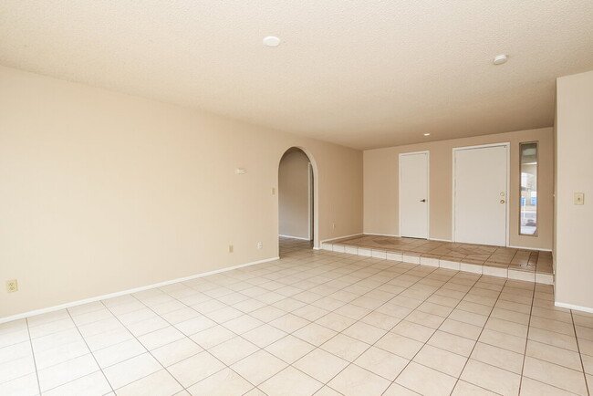Building Photo - 4323 W Piute Ave