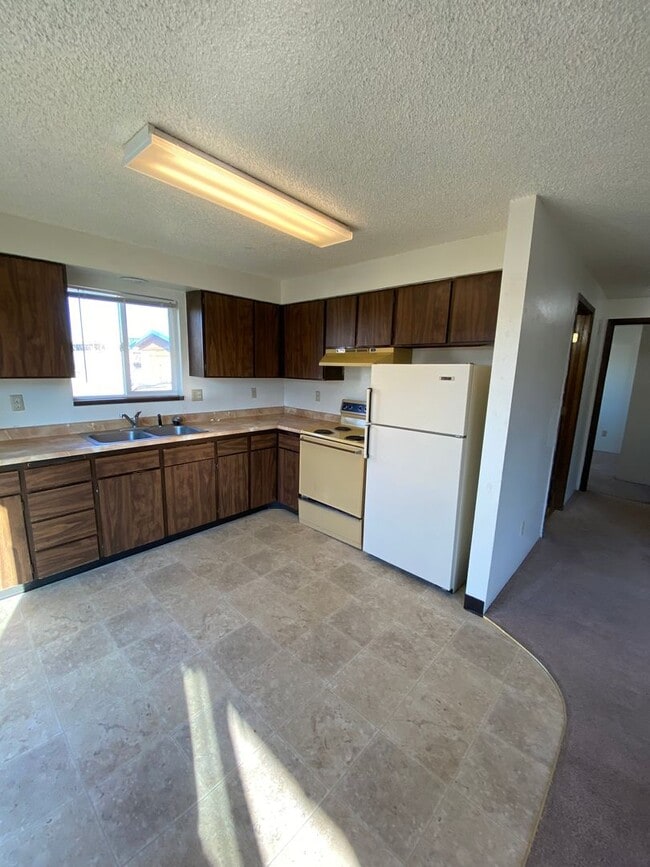 Foto del edificio - Ash St. Duplex