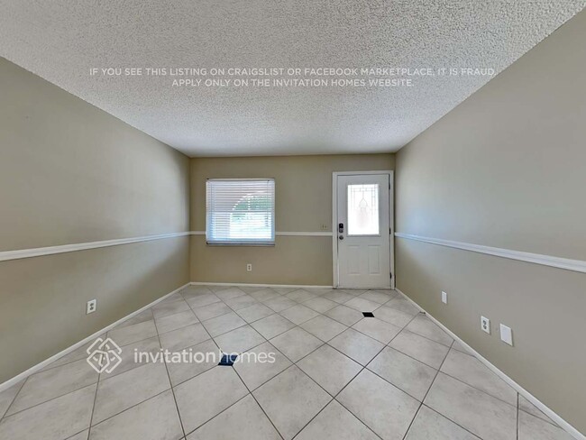 Building Photo - 1380 Wildwood Ct