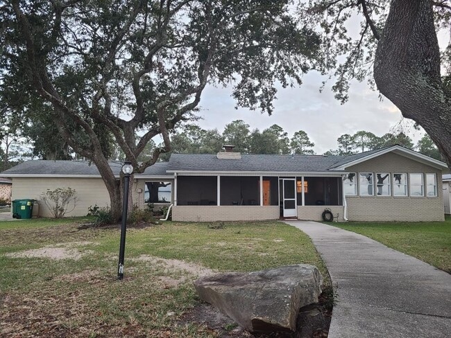 Building Photo - 6770 E Bay Blvd