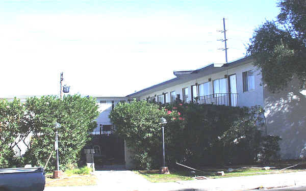 Building Photo - Glade Apartments