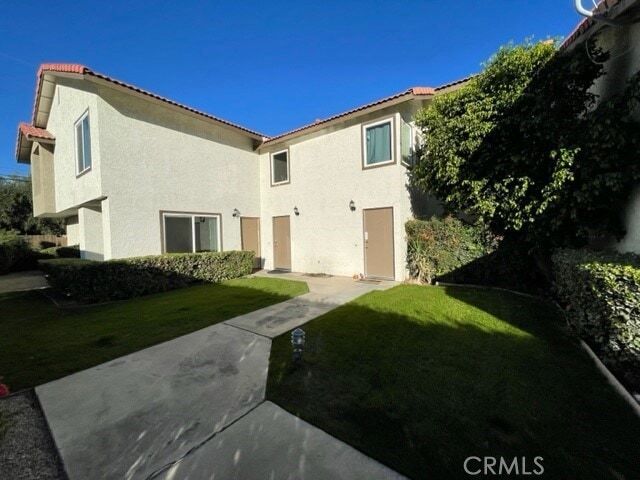 Foto del edificio - 74606 Driftwood Dr