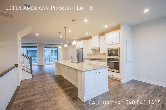 Foto del edificio - 10118 American Pharoah Ln