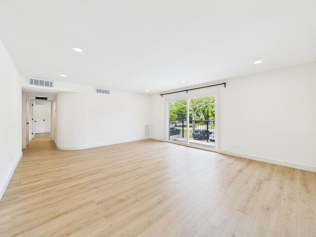 Foto del edificio - 4525 Blackhawk Ln
